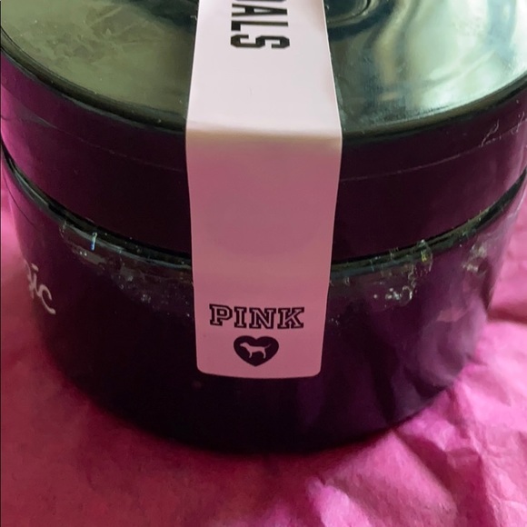 Pink Victoria Secret VS Charcoal Magic Purifying Body Scrub Discontinued NWT - Picture 7 of 8